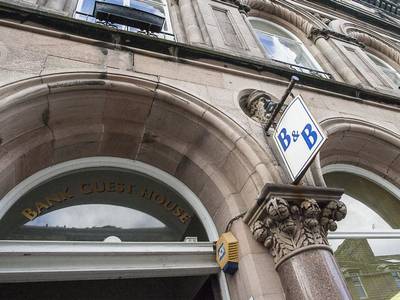 Bank Guest House - Bild 1