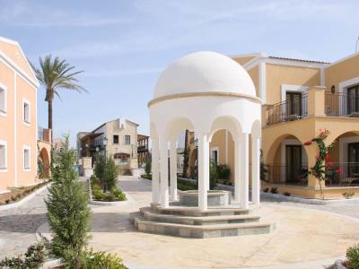 Aliathon Resort - Bild 1