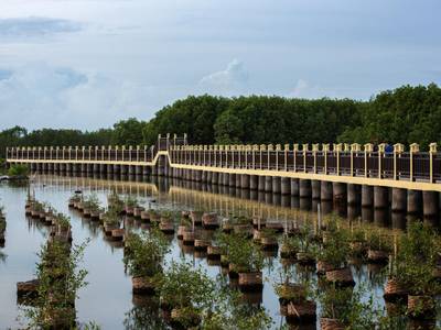 Hotel Santika Pekalongan - Bild 1