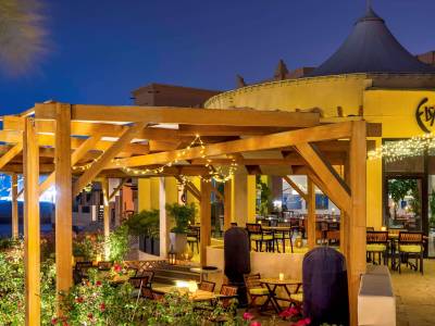 Novotel Bahrain Al Dana Resort - Bild 1