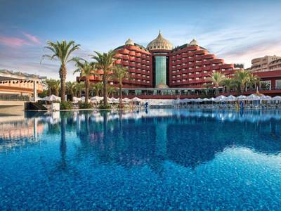 Delphin Palace - Bild 1
