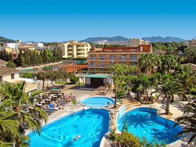 Club Simó Affiliated by Senator - Bild 1