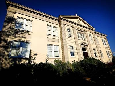 Monastery Spa & Suites - Bild 1