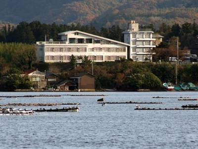 Sado Green Hotel Kiraku - Bild 1