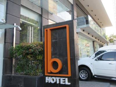 B Hotel Quezon City - Bild 1