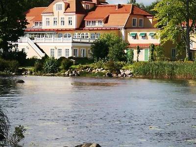 Möckelsnäs Herrgard - Bild 1