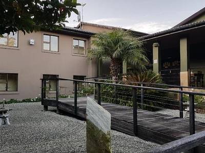 Shangrila Manor - Bild 1