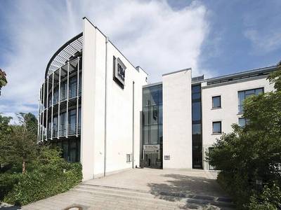 Mövenpick Hotel München Airport - Bild 1