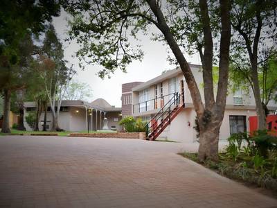 B at Home Guest House - Bild 1