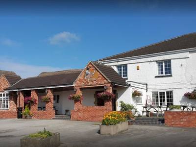 Lumb Farm Country Club - Bild 1