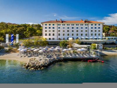 Brown Beach House - Bild 1