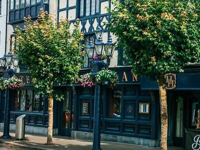 Hibernian Hotel & Leisure Centre - Bild 1