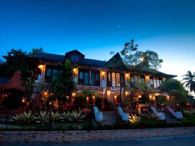 Nakhaburi Hotel & Resort - Bild 1