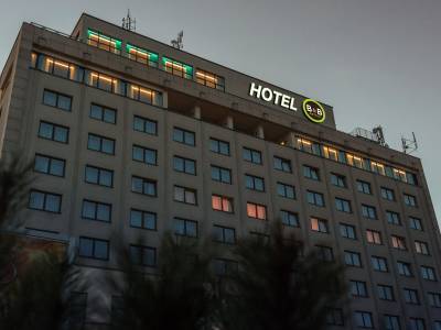 B&B HOTEL Nowy Targ Centrum - Bild 1