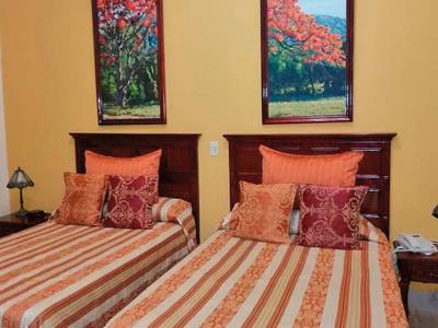 Hotel E Don Florencio - Bild 1