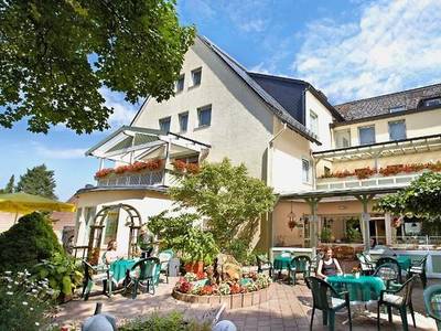 Hotel Lindenhof - Bild 1