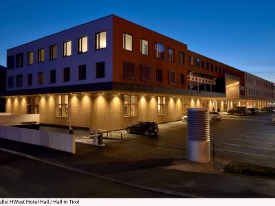 Hwest Hotel Hall - Bild 1