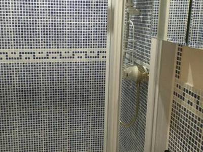 A Room In The Country - Bild 1