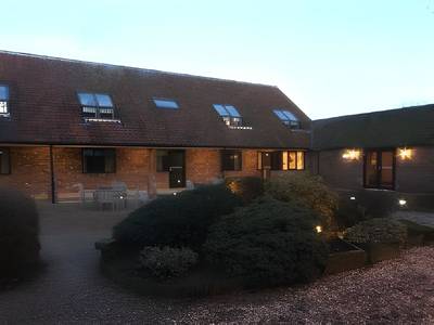 Hall Farm Hotel - Bild 1
