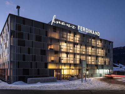 Arena Franz Ferdinand Nassfeld - Bild 1