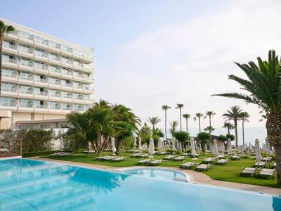 Sunrise Beach Hotel - Bild 1