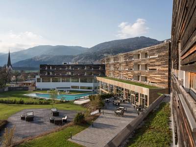 Falkensteiner Hotel & Spa Carinzia - Bild 1
