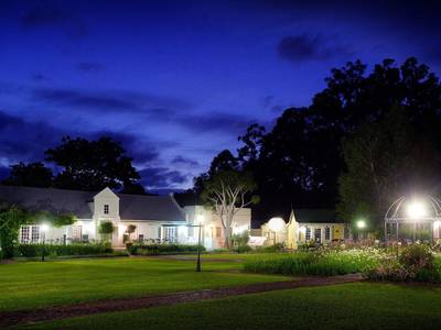 Tsitsikamma Village Inn - Bild 1