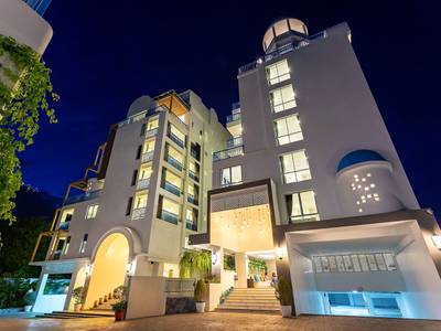 Costa Village Bangsaray - Bild 1