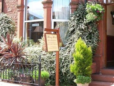 Albany House - Bild 1