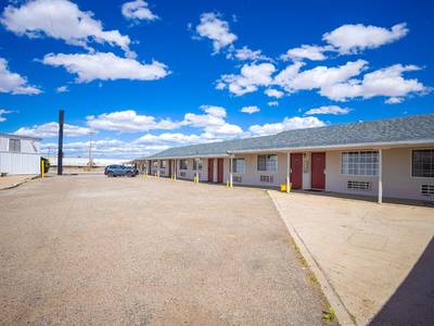 Holiday Motel, Lordsburg By OYO - Bild 1
