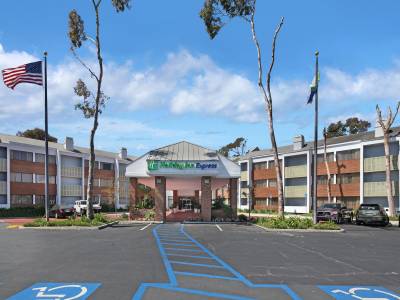 Holiday Inn Express Port Hueneme - Bild 1