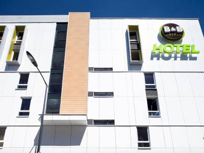 B&B HOTEL Paris Est Bobigny Université - Bild 1