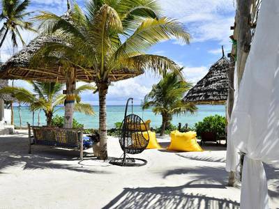 Aya Beach Bungalows - Bild 1