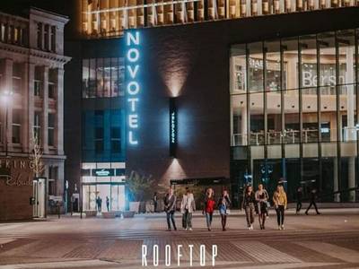 Novotel Charleroi Centre - Bild 1