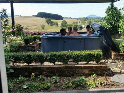 Waitomo Orchard Estate B&B - Bild 1