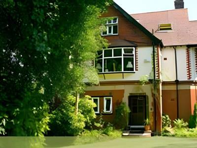 Oakfield Lodge Guest House - Bild 1