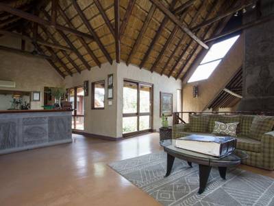 Lukimbi Safari Lodge - Bild 1