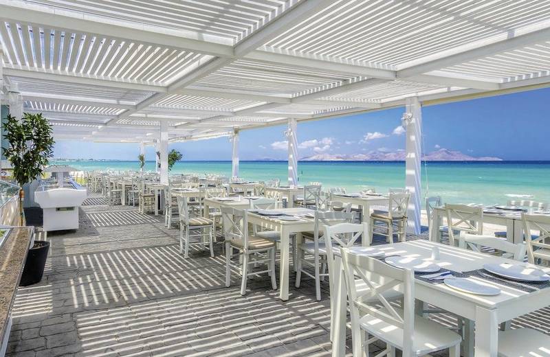 Aeolos Beach Hotel