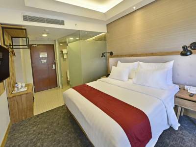 Famvida Hotel Lubuklinggau - Bild 1