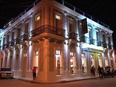 Hotel Telegrafo - Bild 1