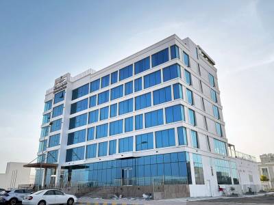 Sur Grand Hotel - Bild 1