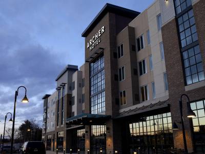 Archer Hotel Burlington - Bild 1