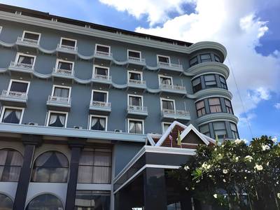 Nattirat Grand Hotel - Bild 1