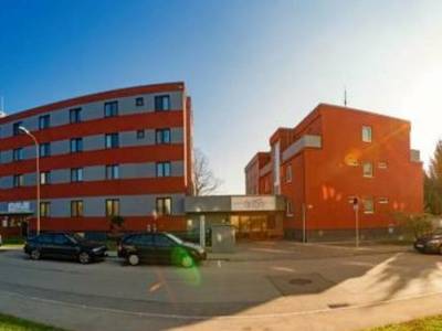 Arion Airporthotel - Bild 1