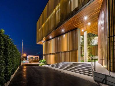 Arize Hotel Sri Racha - Bild 1