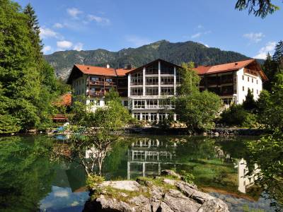 Hotel am Badersee - Bild 1
