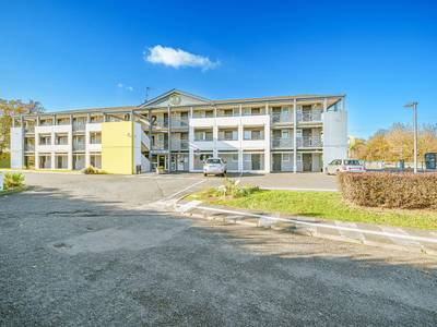 B&B HOTEL Tours Sud Joué-lès-Tours - Bild 1