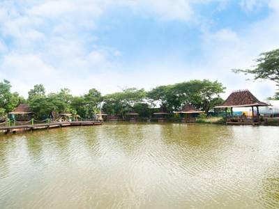 Kyriad Grand Master Purwodadi - Bild 1