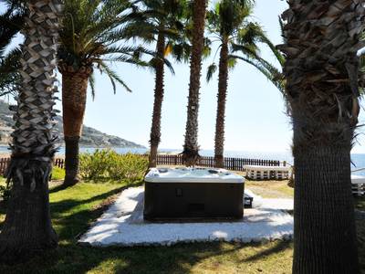 Aregai Marina Hotel & Residence - Bild 1