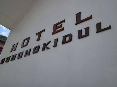 Griya Limasan Hotel - Bild 1